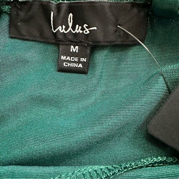 NWT Lulus Alluring Energy Emerald Green Satin Bodycon Mini Dress Medium - Picture 3 of 5